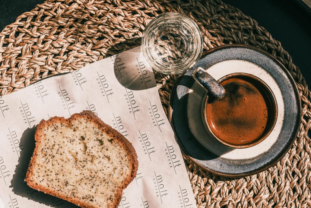 kava i pecivo, espresso kod kuće